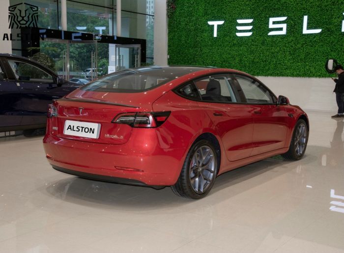 Model 3 Performance all-wheel drive (4)