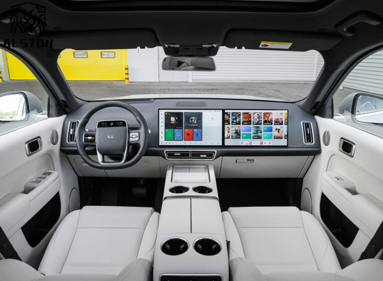 驾驶室 理想L9 2023款 Pro (1)